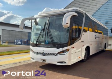 Cascavel entrega novos ônibus para transporte de atletas e paratletas