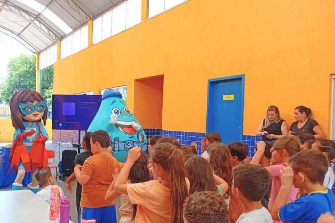 Com jogos e personagens, Estação Sanepar já ensinou 310 mil estudantes a proteger rios