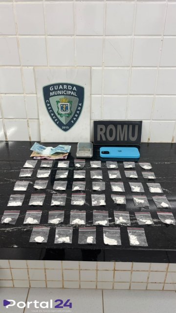Jovem de 19 anos é preso por tráfico de drogas após perseguição da ROMU em Cascavel
