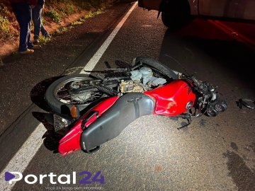 Motociclista morre após colidir na traseira de trator na PR-281, em Realeza