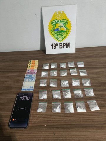 Perseguição termina com apreensão de cocaína e prisão de dois homens em Toledo