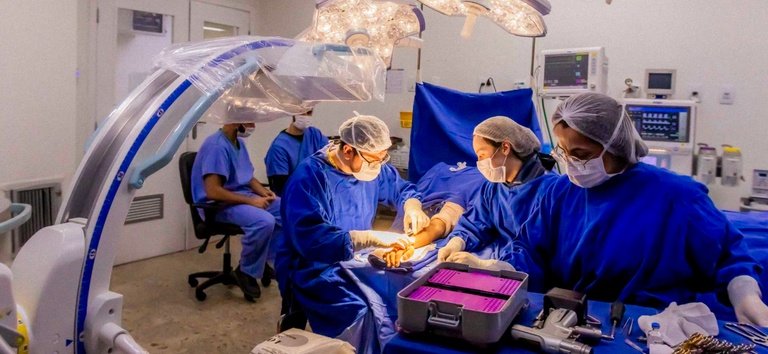 Ponta Grossa (PR) recebe novos equipamentos para ampliar oferta de cirurgias no SUS