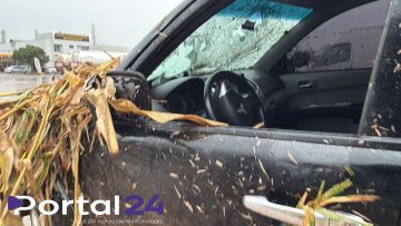 Veículo com carga de cigarros contrabandeados é abandonado após fuga em área rural