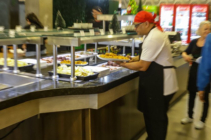 Vários setores e níveis de escolaridade: Agências do Trabalhador iniciam semana com 16,8 mil vagas