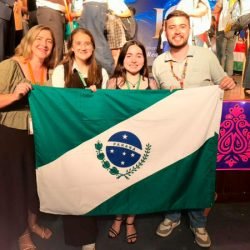 Estudantes da rede estadual em Cascavel apresentam projeto em feira na Índia
