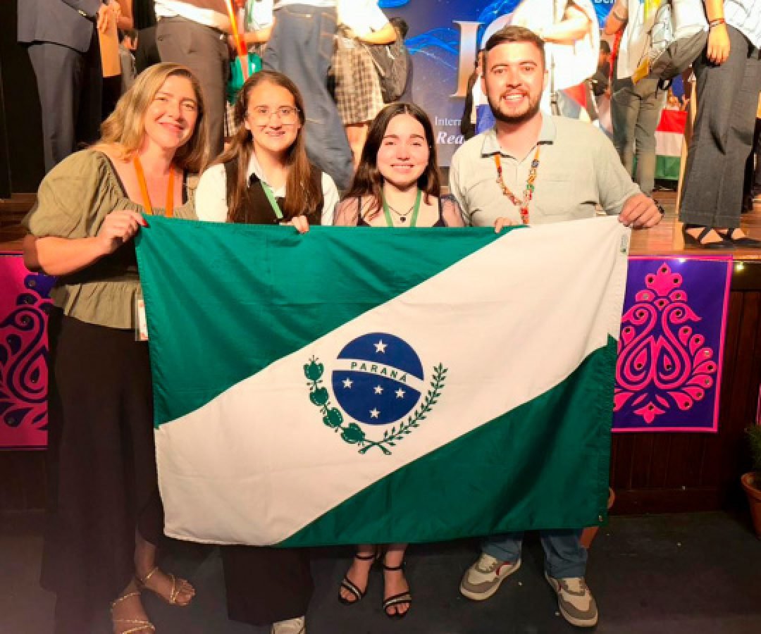 Estudantes da rede estadual em Cascavel apresentam projeto em feira na Índia