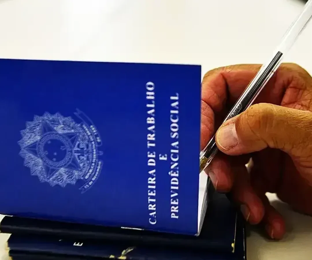 02_carteira_de_trabalho.webp.webp