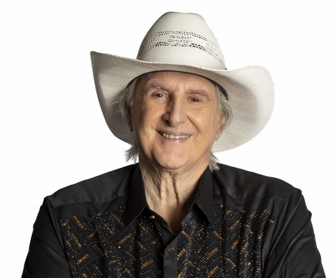 Sérgio Reis comemora 67 anos de carreira com show no Teatro Guaíra em março