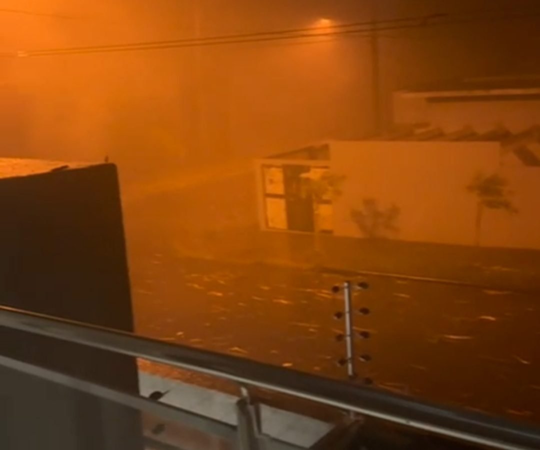 Cascavel também registra ventos fortes e chuva intensa em diversos bairros