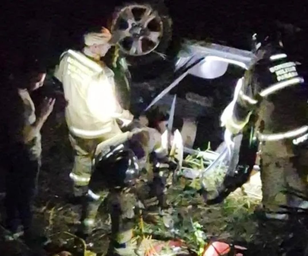 Atropelamento de capivara causa acidente e deixa cinco feridos na PR-986, em Rolândia