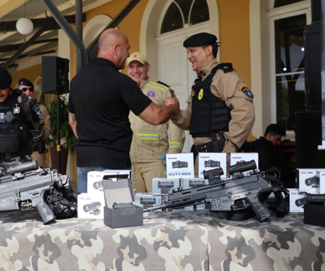 Novas viaturas, equipamentos e fuzis: Estado reforça segurança nos Campos Gerais e Centro-Sul