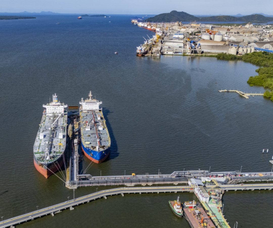 Portos do Paraná investe R$ 100 milhões em segunda etapa de modernização do píer de líquidos