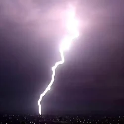 1631631157-3-raios_rio_grande_do_sul_venancio_aires_bom_principio_joia_chuva_clima_ao_vivo_tempo-13.webp