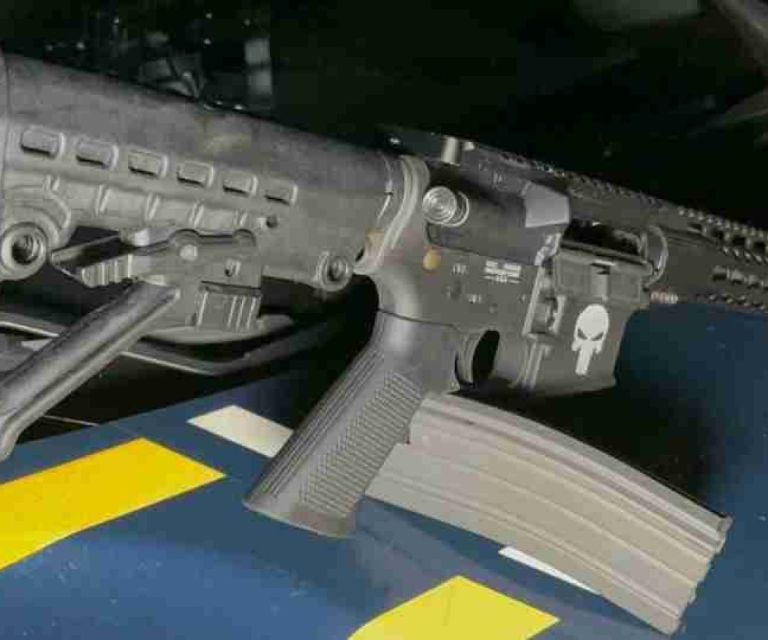 Fuzil calibre 5.56 é apreendido em abordagem de rotina em Santa Tereza do Oeste - catve.com