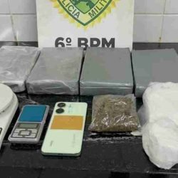 ROCAM apreende cerca de 5 quilos de cocaína em casa usada para tráfico no Brasmadeira - catve.com