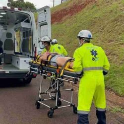 Mulher fica ferida em acidente entre três veículos na BR-277, em Cascavel - catve.com