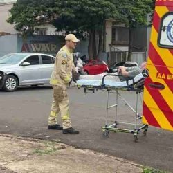 Idoso fica ferido em batida entre carros no bairro Coqueiral - catve.com