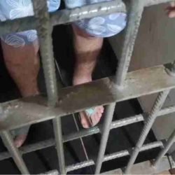 Jovem é preso após ameaçar a mãe e descumprir medida protetiva em Toledo - catve.com