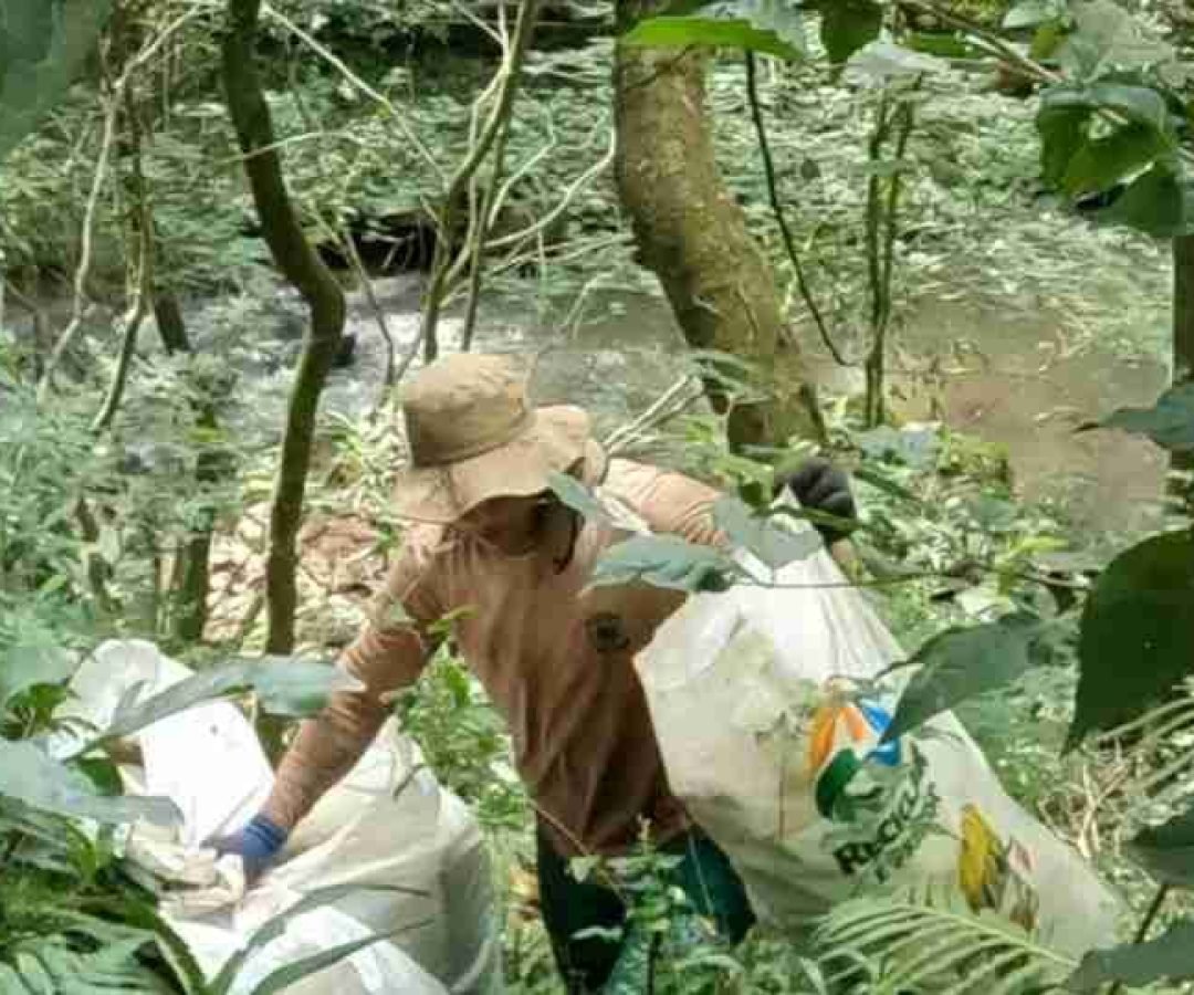 Cascavel já retirou quase 60 toneladas de lixo em força-tarefa de limpeza no Rio Quati - catve.com