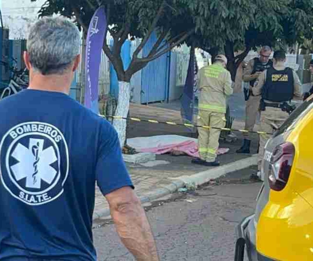 Homem é morto a tiros no bairro Santo Onofre em Cascavel - catve.com