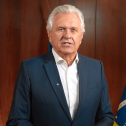 1774952708_O-governador-de-Goias-Ronaldo-Caiado-Uniao.png