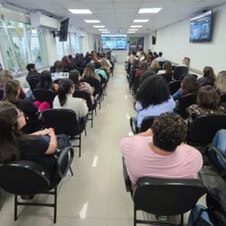 Estado abre inscrições para cursos de cuidador de idosos e vigilância em saúde