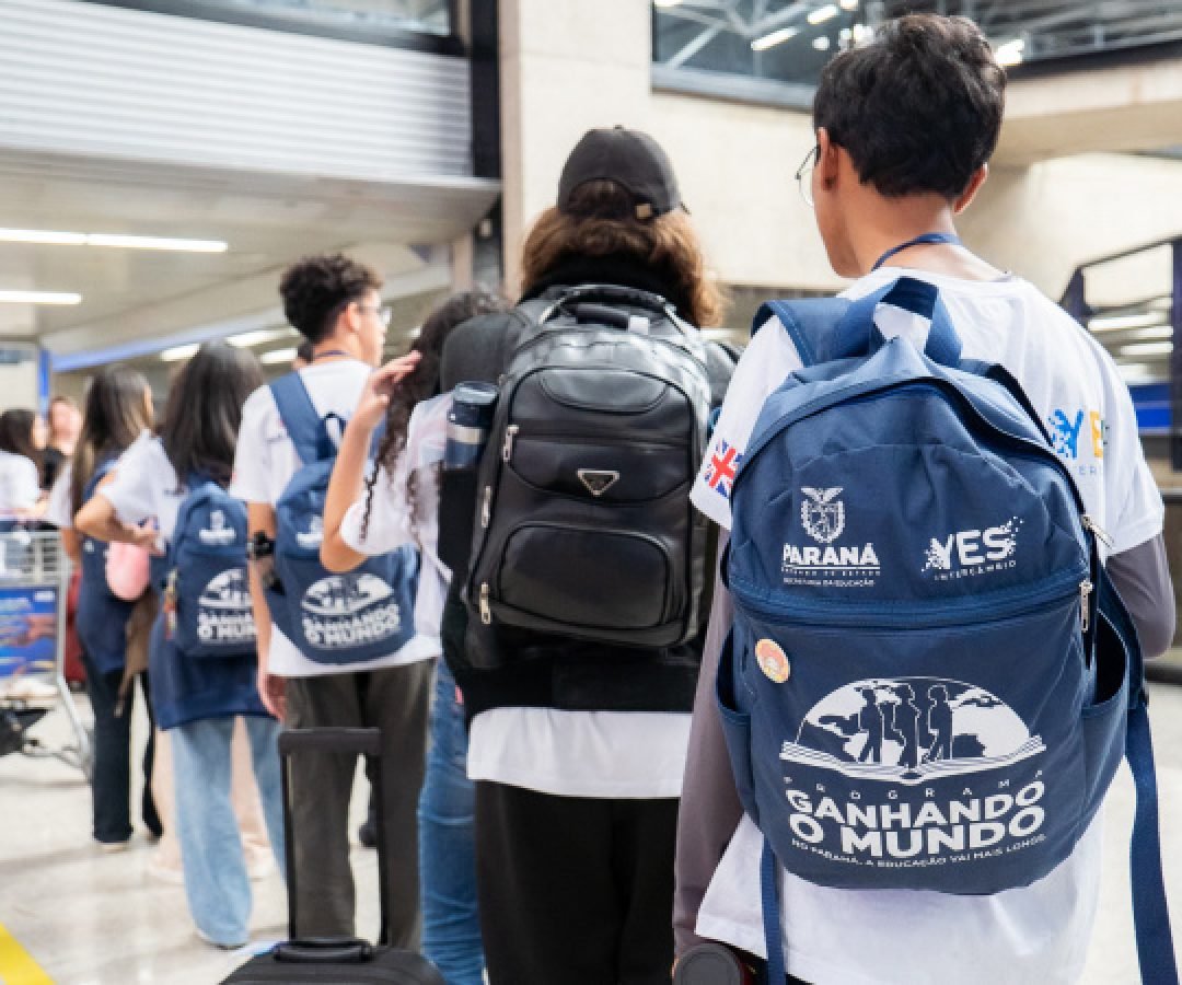 Ganhando o Mundo terá embarque de quase de 1,3 mil alunos para cinco países no 2º semestre