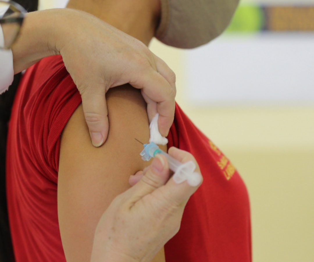 Dia D: campanha de vacinação contra a gripe começa neste sábado no Paraná