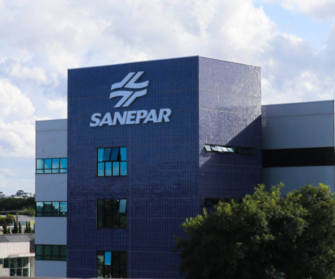 Recursos recuperados pela Sanepar na Justiça serão usados para reduzir tarifas e ampliar investimentos