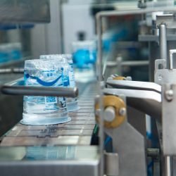 Sanepar vai destinar 100% da sua produção de copos d’água para Rio Bonito do Iguaçu