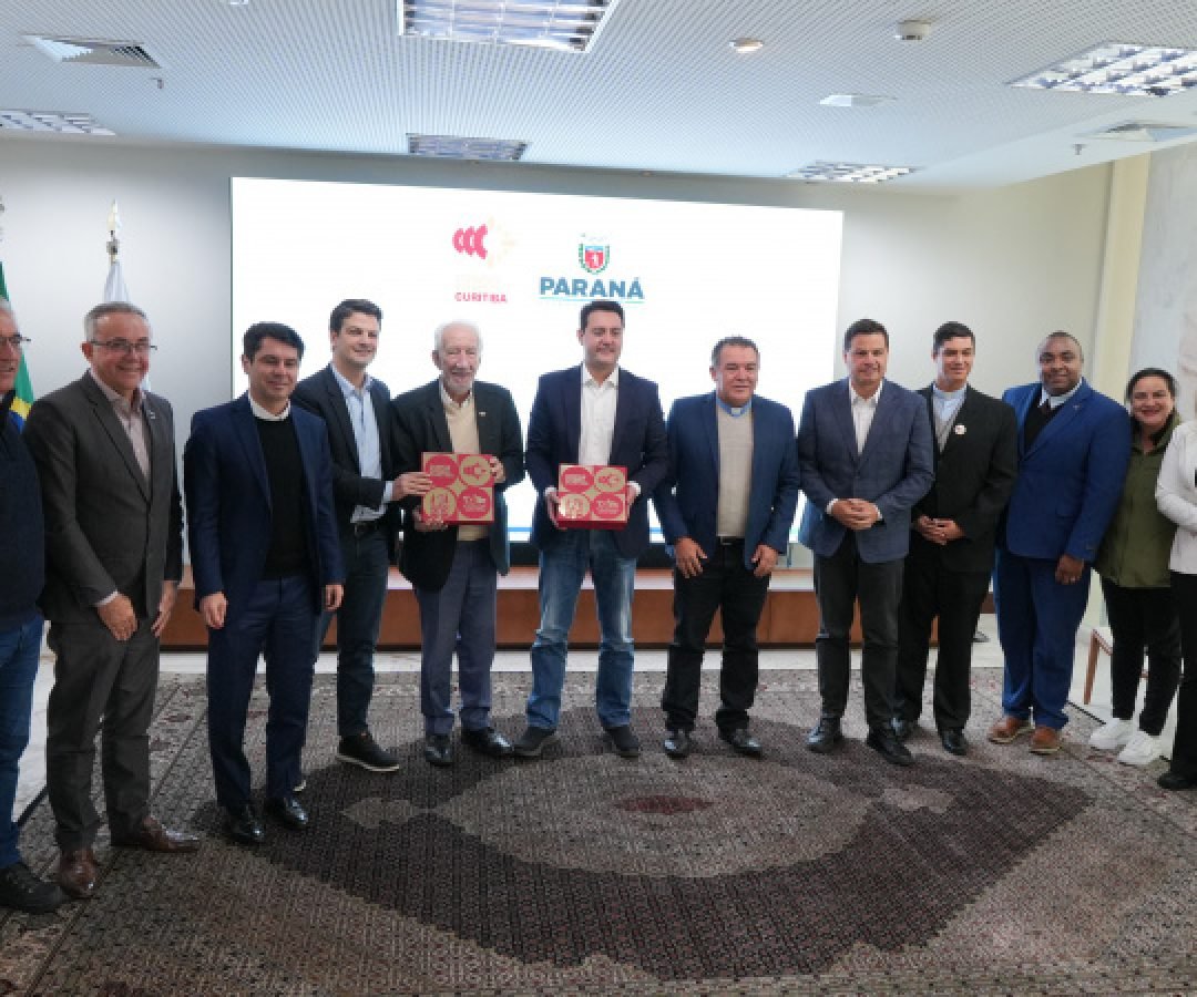 Ratinho Junior reforça apoio ao Corpus Christi de Curitiba, um dos maiores do mundo