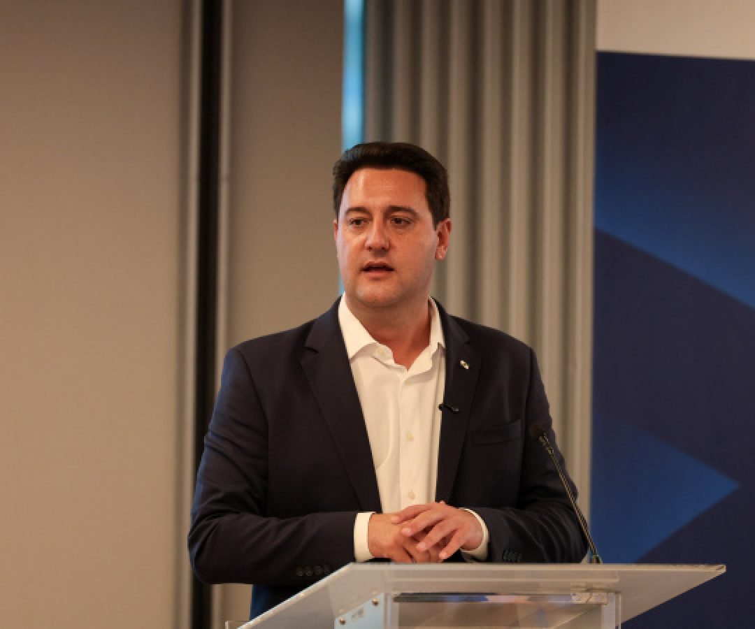 Ratinho Junior vai a Santa Catarina apresentar destaques do Paraná a empresários