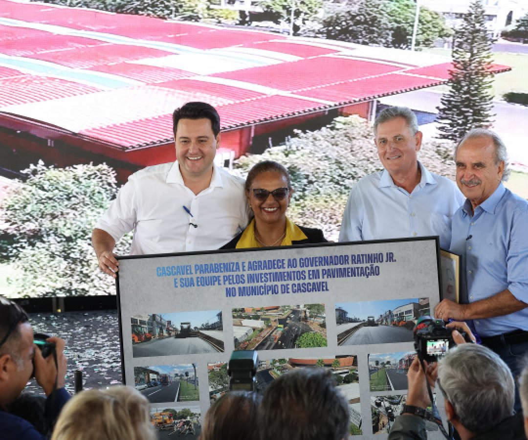 Governador autoriza R$ 80,7 milhões para pavimentação em concreto do terminal da Ferroeste