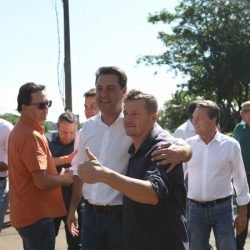 Ratinho Junior anuncia contorno e novo trevo em Santa Helena, além de R$ 59 milhões para estradas rurais no Oeste