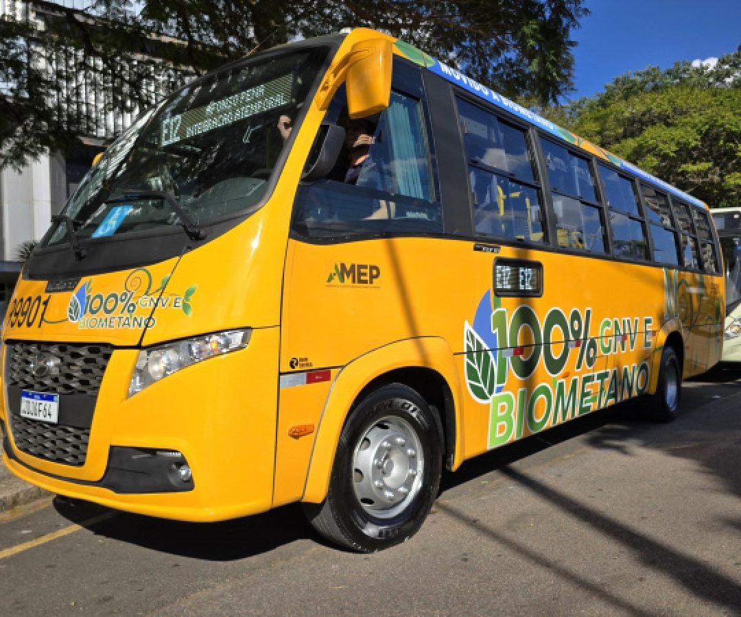 Amep inicia testes com ônibus movido a GNV e biometano em linha metropolitana
