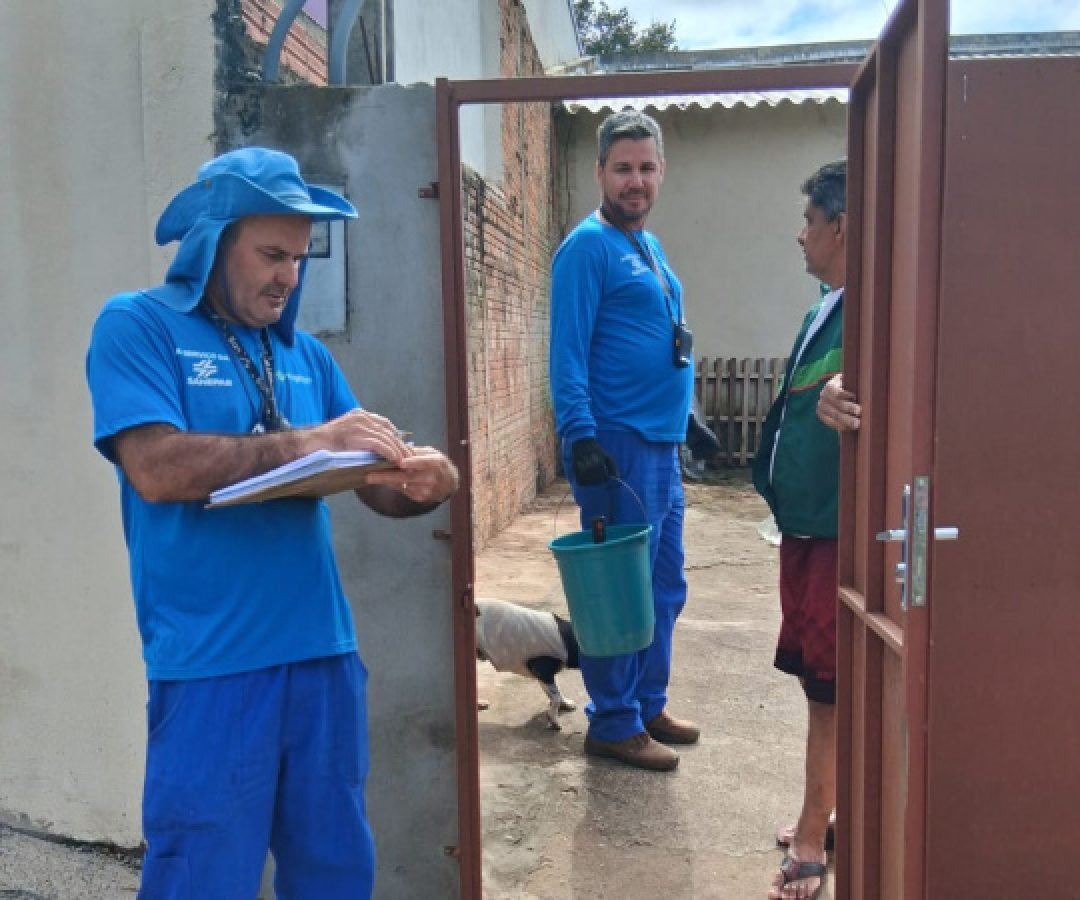 Sanepar faz vistoria em imóveis de Santo Antônio da Platina e do Norte Pioneiro