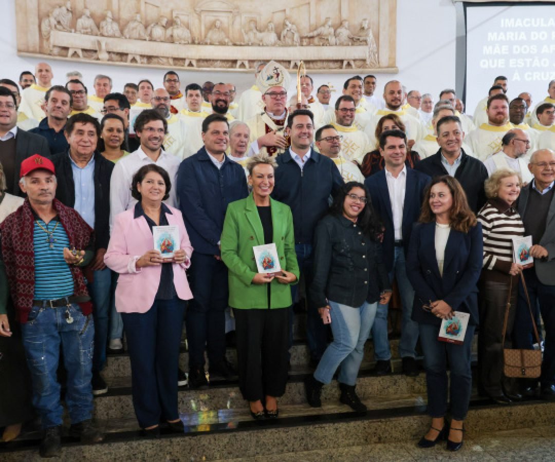 Governador Ratinho Junior participa da festa do Sagrado Coração de Jesus em Londrina