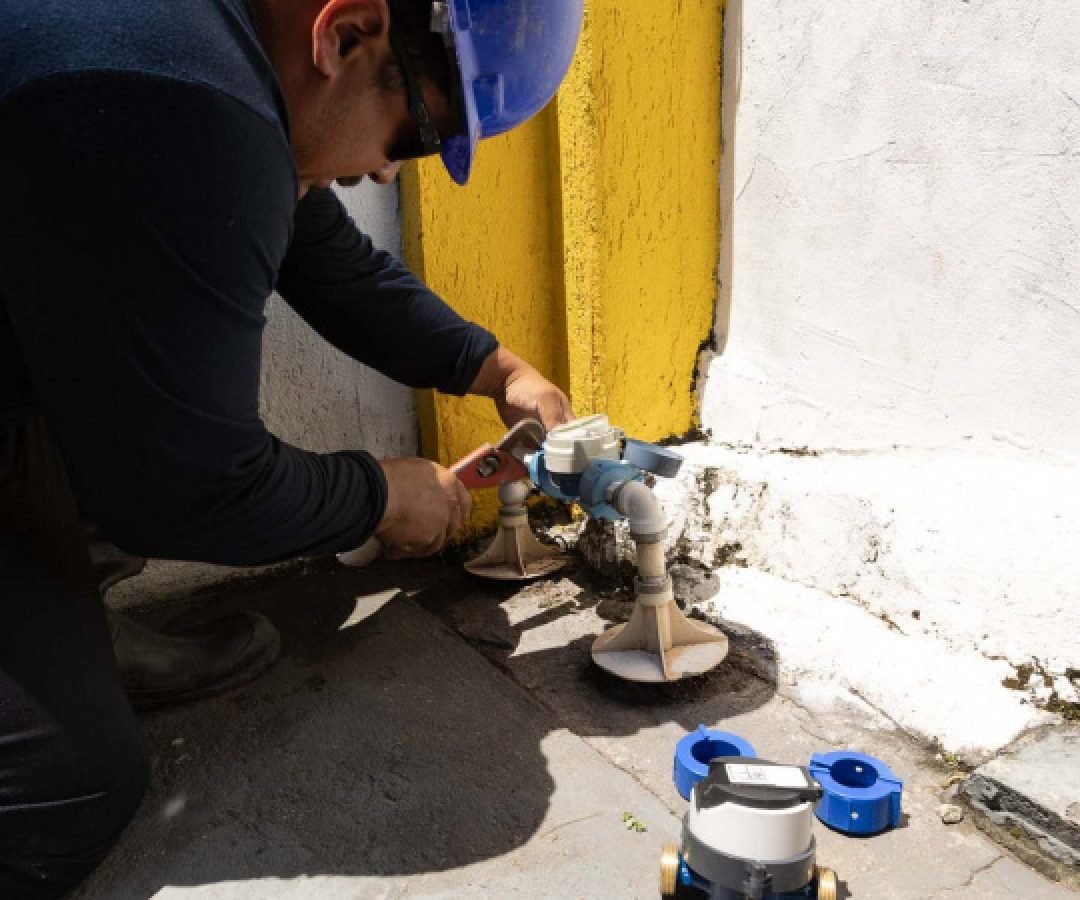 Sanepar orienta que hidrômetros são resistentes ao frio, mas exigem outros cuidados