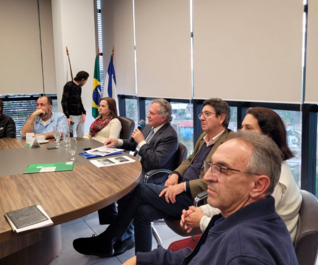Sanepar apresenta avanços e inovações em fórum empresarial de Ponta Grossa