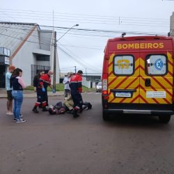 Motociclista fica ferido em colisão entre moto e caminhonete em Cascavel
