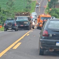 Grave acidente entre caminhão e carro é registrado na Serra do Casola, em Planalto