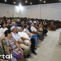 40 idosos de Cascavel são contemplados com novas casas do programa habitacional do Estado