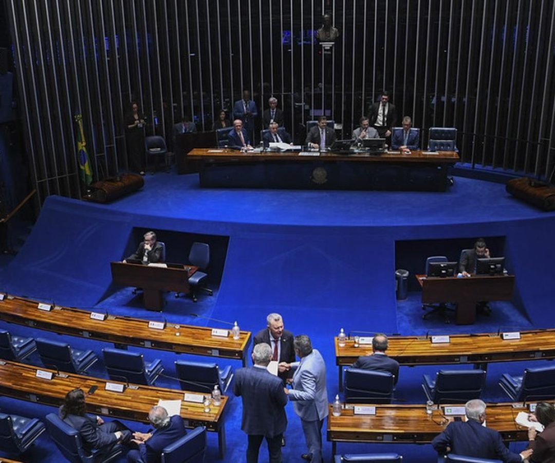 Congresso aprova isenção do IR por tempo indeterminado