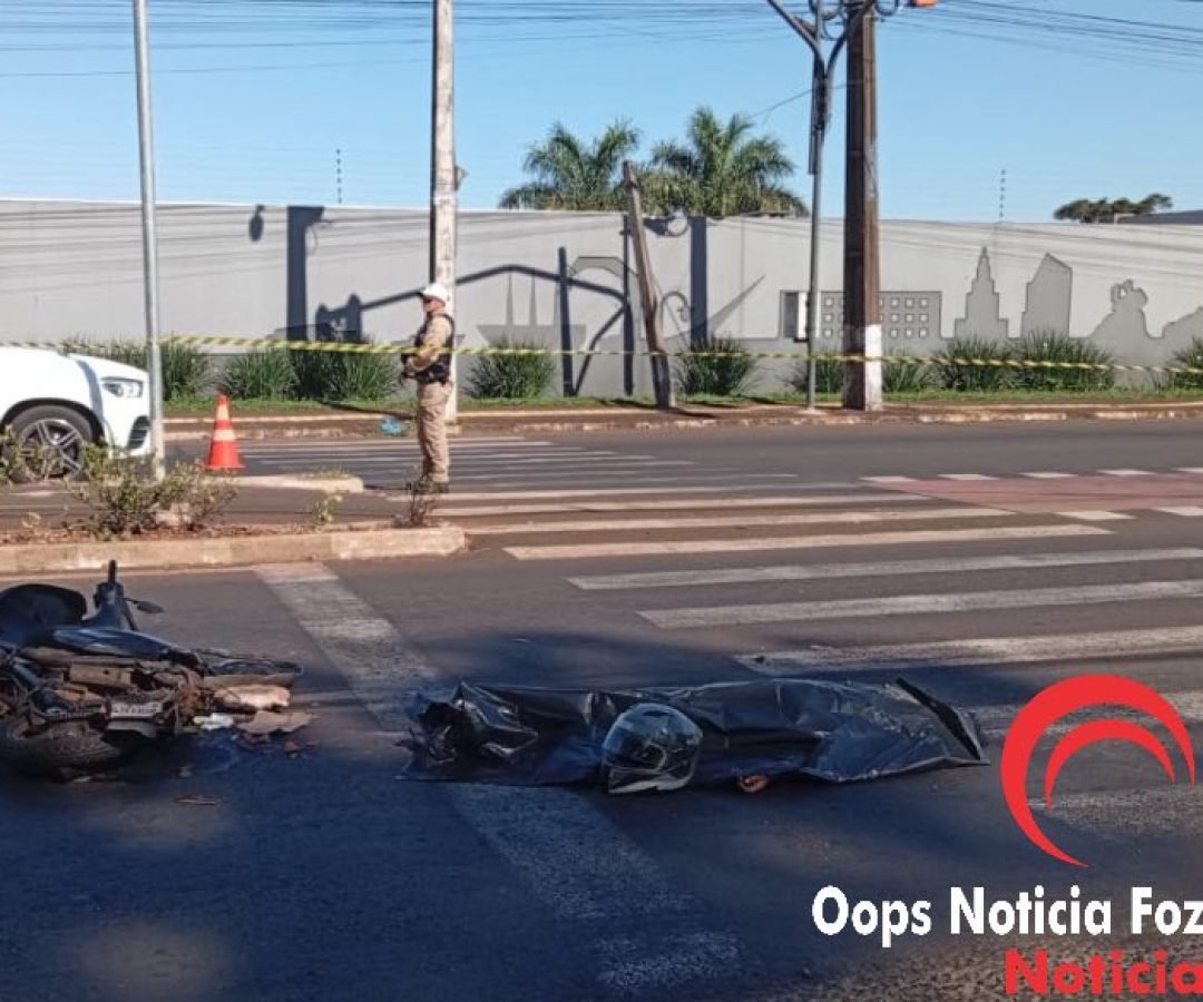 Mãe morre e filha entra em desespero após grave acidente em Foz do Iguaçu