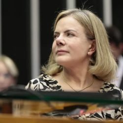 A-ministra-de-Relacoes-Institucionais-Gleisi-Hoffmann.jpg