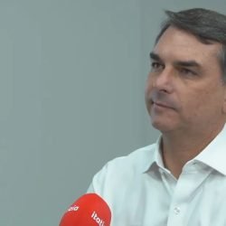 BR_CNN_020626_LINK_ENTREVISTA_FLAVIO_BOLSONARO_FECHADA_frame_94726.jpeg