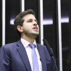 Deputado-Pedro-Campos.jpg