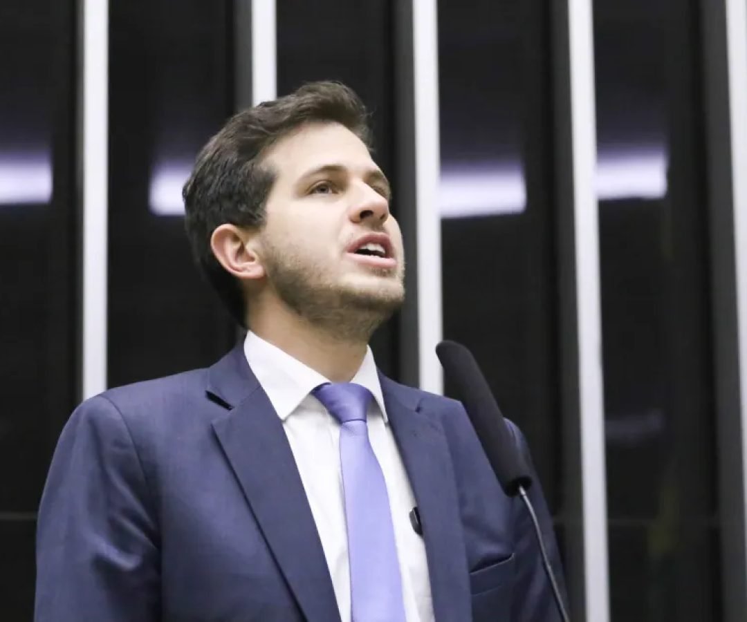 Deputado-Pedro-Campos.jpg
