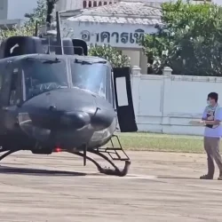 HELICOPTERO-TRANSPORTANDO-SOLDADO-TAILANDES-FERIDO-AO-PISAR-EM-MINA-TERRESTRE-PROXIMO-A-FRONTEIRA-TA.webp