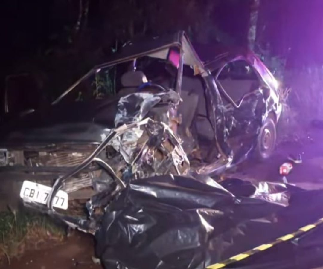 Colisão frontal deixa um morto e três feridos graves na BR-158 em Chopinzinho